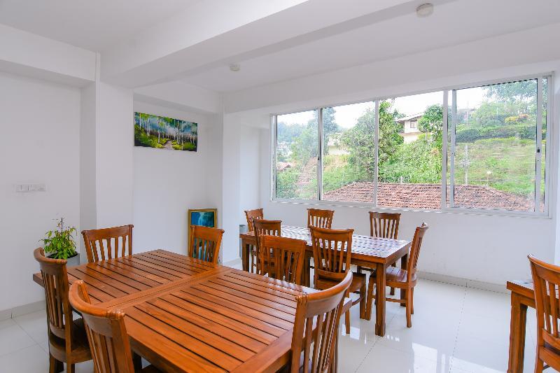 Oyo 238 Selva'S Guest House Nuwara Eliya Zewnętrze zdjęcie
